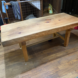 ケヤキ無垢材のテーブル ケヤキ（？）無垢材テーブル