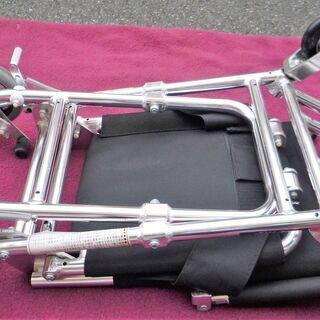 ☆エーアンドエー A&A ポケッタ 折り畳みコンパクト車椅子◇旅行にも