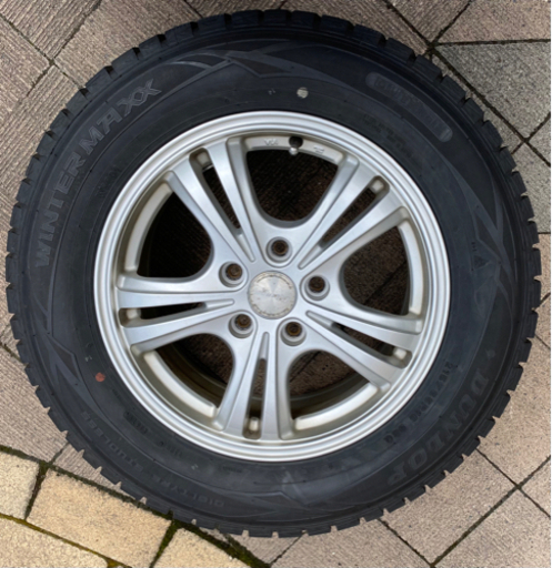 215\\65R16 スタッドレスタイヤ