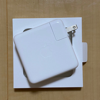 Apple純正　61W USB-C電源アダプタ　MacBookPro