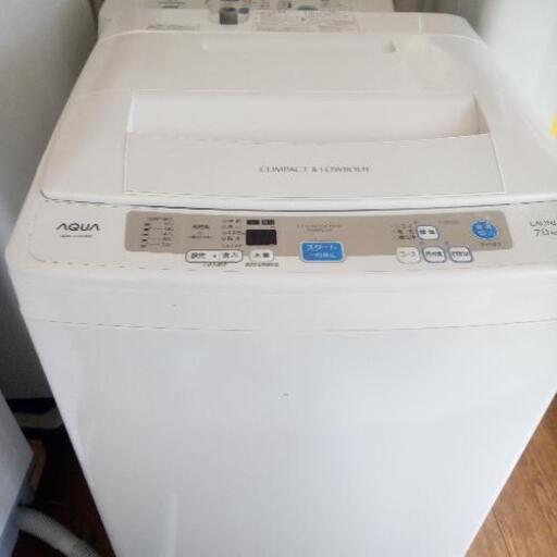 アクア洗濯機7 kg 2014年生別館倉庫浦添市安波茶2-8-6においてます