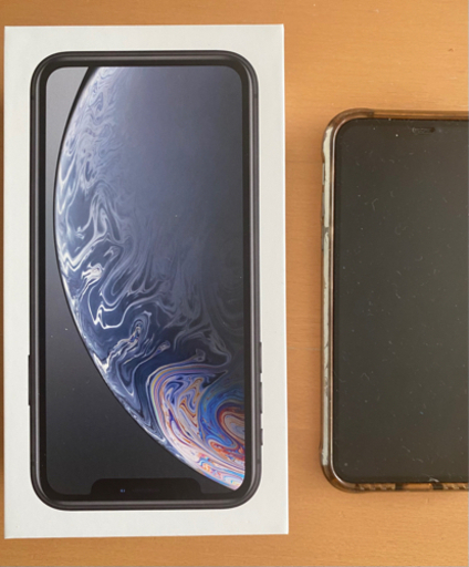 限定値下!美品です】iPhoneXR 64GB (docomo版)SIMロック解除済