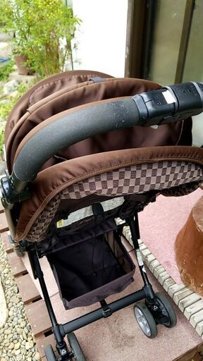 値下げ!!【combi♪】コンビの大人気ベビーカー★ディアクラッセXY-500　★XY-500 値下げ!!【combi♪】コンビの大人気ベビーカー☆ディアクラッセXY-500