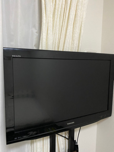 値下げしました！　テレビ東芝LED REGZA 32HE1 [32インチ) APPLETV付き