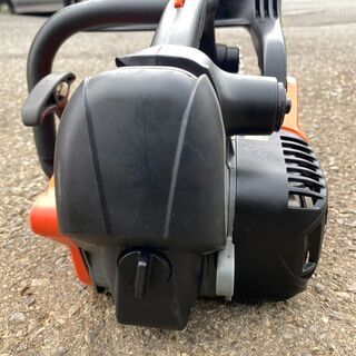 現物確認歓迎 初期不良対応OK ソーチェーン新品 整備済 かけやすく小型軽量パワフル出力 日立 32.2cc チェーンソー CS33EDTP 取説も見れる