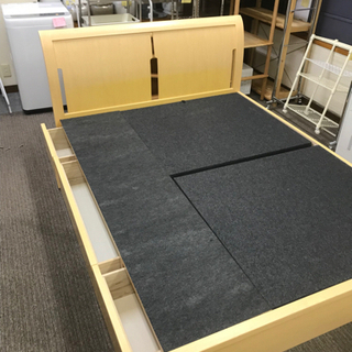 シーリー　クィーンマットレス＋ベッドフレーム　引き出しあります★