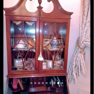 ロココ調ビクトリアン風ブックオンライティングビューロー