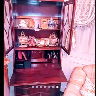 ロココ調ビクトリアン風ブックオンライティングビューロー