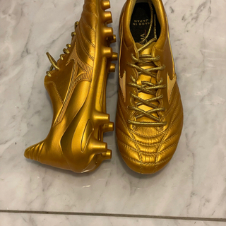 ミズノ モレリアネオ2 ゴールド 新品