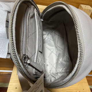 ❤️ MICHAEL KORS 小サイズバックパック グレー 正規品 ❤️ MICHAEL KORS 小サイズバックパック グレー 正規品