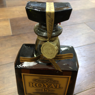 サントリー　ROYAL 15年　ゴールドラベル