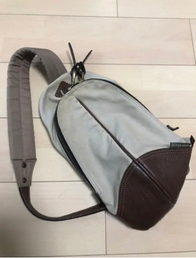 EVERKHAKI(エバーカーキ) ワンショルダーボディバッグ