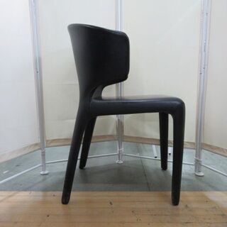 JKN2830/アームチェア/ダイニングチェア/ブラック/オラ/HOLA/ハンスウエッツスタイン/カッシーナ/Cassina/367/使用感強め/中古品/ Cassina】カッシーナ 367 HOLA オラ アームチェア 黒 ファブリック
