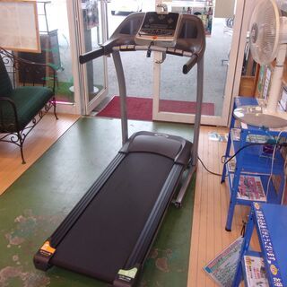 【愛品館八千代店】ジョンソンヘルステックTempo T82  ランニングマシン【愛八LS】