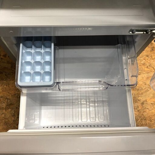 【MITSUBISHIELECTRIC】三菱電気 ノンフロン 冷凍 冷蔵庫 容量146L 冷凍室46L 冷蔵室100L MR-P15D-S 2018年製.