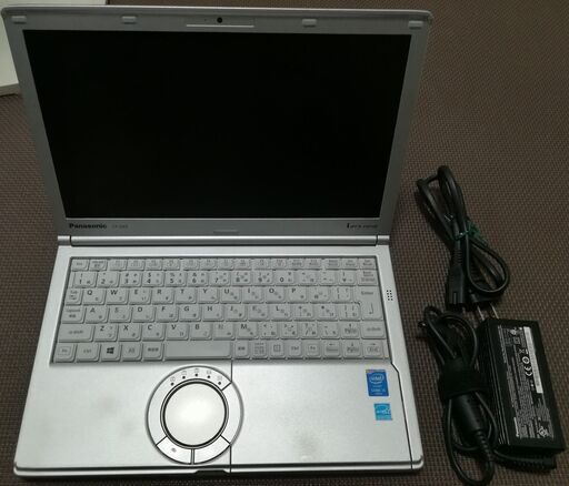 取引予定者決定！パナソニック製Let's note SX3（i5-4300U 1.9GHz、メモリー4GB、SSD 128GB、書込型DVD、無線LAN、WEBカメラ、12.1型HD+)少し訳あり品はいかがでしょうか？