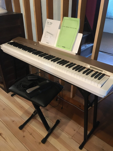 【再値下げ】CASIOの電子ピアノ Privia PX-160 2016年製