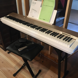 【再値下げ】CASIOの電子ピアノ Privia PX-160 ...