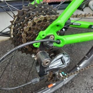 自転車　クロスバイク　トレックFX7.4 