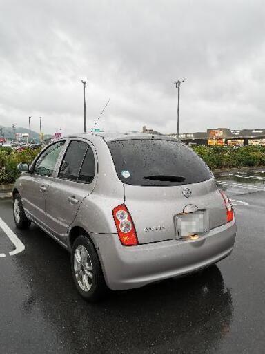 5人乗れないと困る人 軽の値段で普通車ですよ やっぱり広くて良く走ります 車検付きでどうぞ えるりょ 神崎川のマーチの中古車 ジモティー