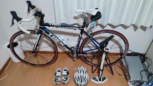 （相談中）ロードバイク トレック TREK 2.1 ALPHA SHIMANO 105仕様  ペダルはULTEGRA 自転車