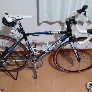 （相談中）ロードバイク トレック TREK 2.1 ALPHA SHIMANO 105仕様  ペダルはULTEGRA 自転車