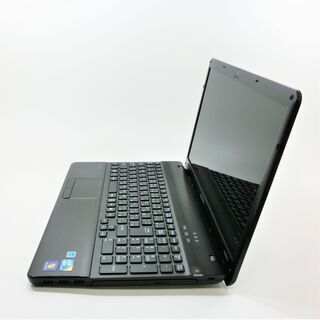 スクエア柄のブラック★快速仕様！新品SSD&Corei3搭載★Windows10ノートパソコン本体 スクエア柄のブラック☆快速仕様！新品SSD&Corei3搭載☆Windows10