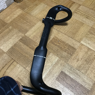 3T エアロハンドル アルミ 42センチ