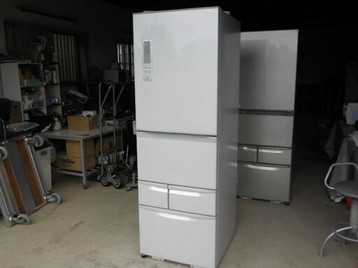 東芝 冷凍冷蔵庫GR-E43G 427L ２０１２年 ５ドア 自動製氷機付き 無料配送（つくば市から２０キロまで