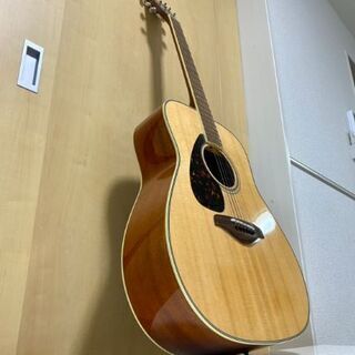 YAMAHA ,左利き用ギター20,000円でお譲りします！ YAMAHA ,左利き用ギター20,000円でお譲りします！