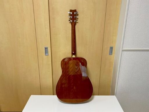 YAMAHA ,左利き用ギター20,000円でお譲りします！ YAMAHA ,左利き用ギター20,000円でお譲りします！