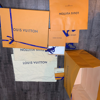 LV Louis Vuitton 紙袋　ケース　多数、セット