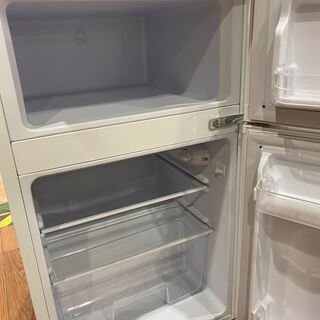 愛品館市原店】ELSONIC 2018年製 83L 2ドア冷蔵庫 EJ-R832W【愛市IR】