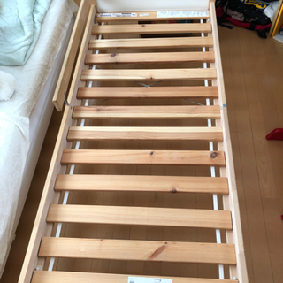 商談中です。IKEA 子供用ベッド　スニーグラル　木製