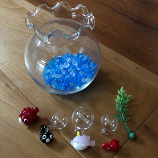 金魚鉢と金魚と水草の飾り 雑貨 まさき 茅ケ崎のその他の中古あげます 譲ります ジモティーで不用品の処分