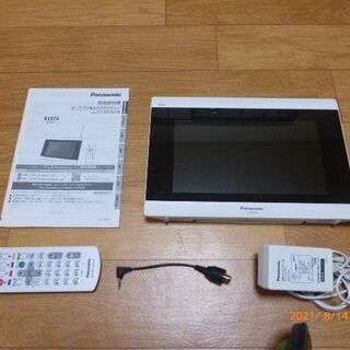 Panasonic  VIERA   ポータブルテレビ　SV-M...