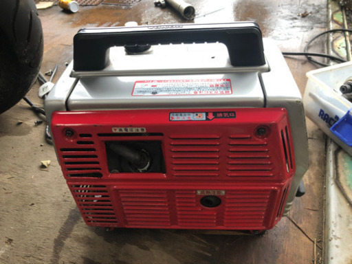 発電機
