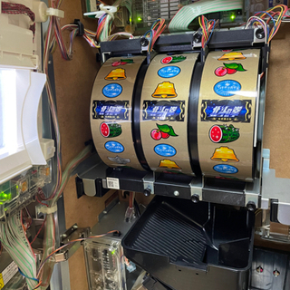 スロット 北斗の拳 乱世覇王伝-Ball&ChainボールアンドチェーンBAMBI and THUMPER 2点