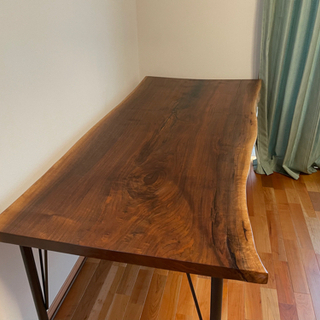 【値下げ】【関東圏配達可能】【問い合わせ回答】ブラックウォルナットの一枚板テーブル