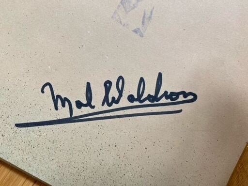 マルウォルドロンMAL WALDRON 希少直筆サイン    ちょうど1万円　ジャズファン必携　レフトアローン作曲　 JAZZ PIANO   ジャズ ピアニスト BE BOP マルウォルドロンMAL WALDRON 希少直筆サイン ちょうど1万円 ジャズ