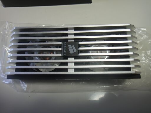 他サイト12000円で成約】デスクトップ用メモリ【DDR4】32GB（8GB×4）+