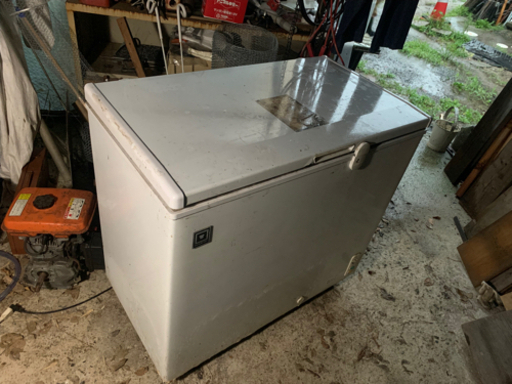 【決まりました】冷凍庫 冷凍ストッカー RRS-210CNF