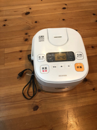アイリスオーヤマ マイコン炊飯器5.5合 ERC-MA50