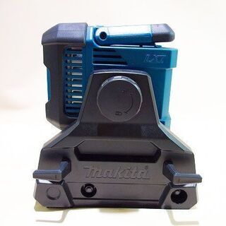 苫小牧バナナ】美品 マキタ/makita 充電式 スタンドライト 14.4V/18V