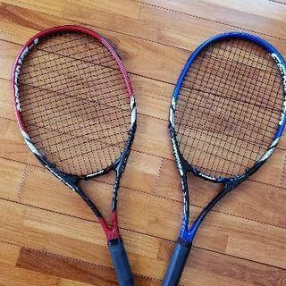 硬式テニスラケット2本セット(カバー付き)