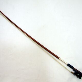 メンテ済み ドイツ製バイオリン 分数 3/4 Hermann Dolling jr violin Markneukirchen 1973年 ドイツ製 ザイフェルト弓 ケース ニス仕上げ済み おすすめ分数 全国発送対応 中古バイオリン 名古屋近郊 愛知県清須市より おすすめです。 管理（カ）8547 