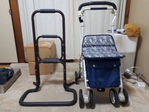 シルバーカー、補助手すり