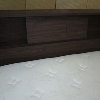 RS002 DORMIR ダブルベッド、宮ヘッド、引出し、左右ライト付、22cmマットレス、美品