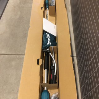 マキタ 充電式草刈機 MUR144UDRF（1回使用済み）