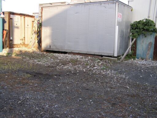 トラックコンテナ（物入れ、自転車、バイク置き場、作業場）にお勧めです